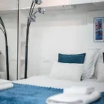 Le Coq Caroline - Ac - Terrace - Border Of Apartment *